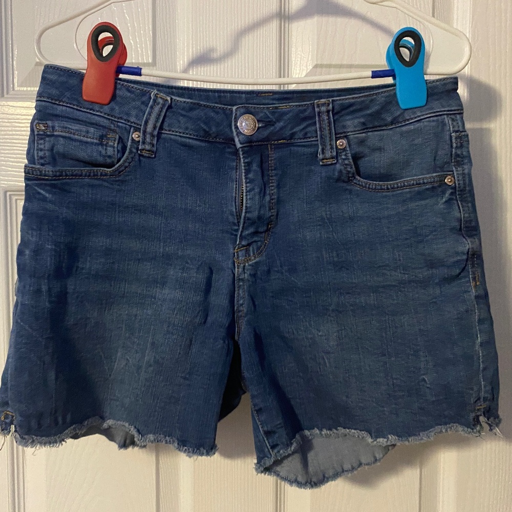 !!!!! 5 PAIR OF WOMENS SEVEN7 SHORTS !!!!!!!